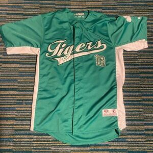 Gently used Detroit tigers jersey true fan original jersey
